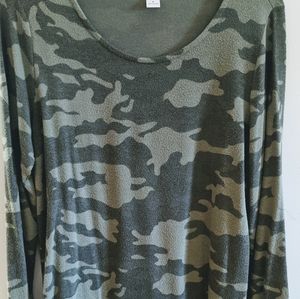 Old Navy Camo Soft Long Sleeve